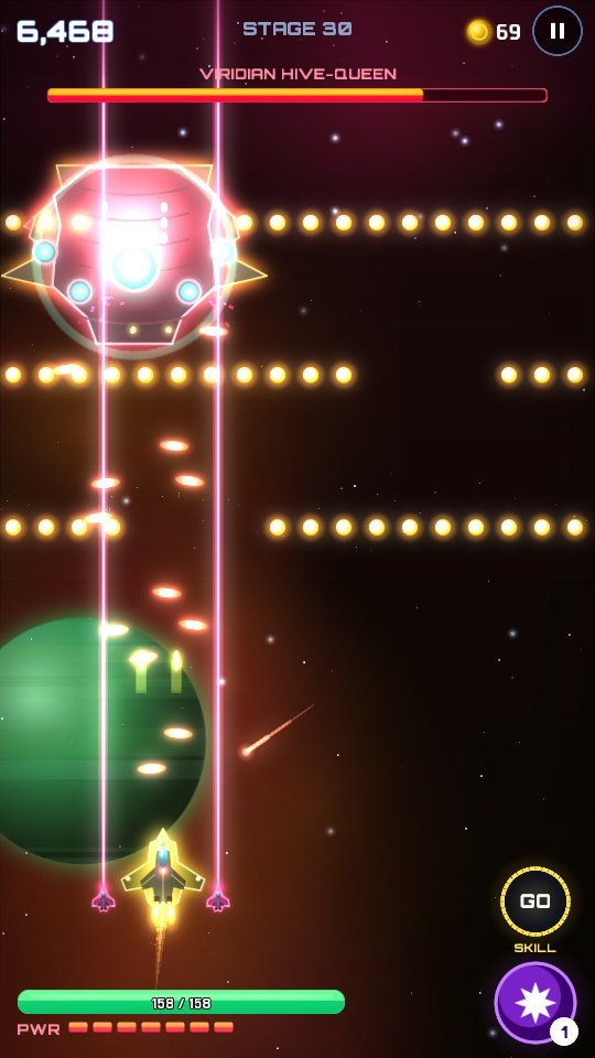 Boss fight against the Viridian Hive-Queen with bullet walls